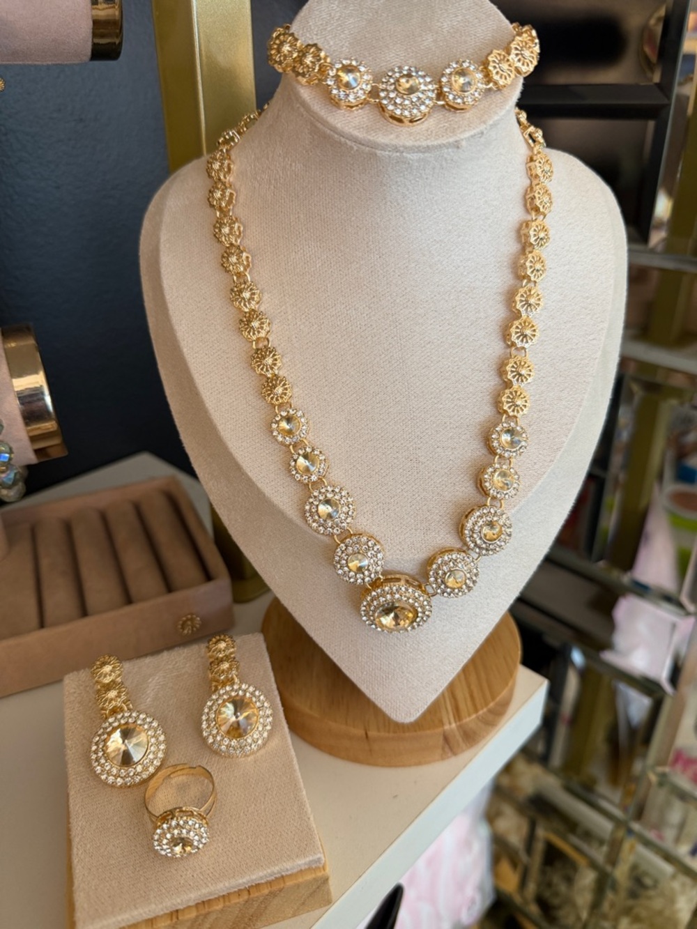 Gold Crystal Necklace & Earring Set - Elegant Women's Jewelry